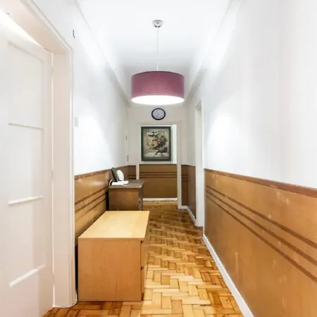 Brand New Fully Furnished Just 20 Meters From Anjos Metro Station - 3 Penzion Lisboa