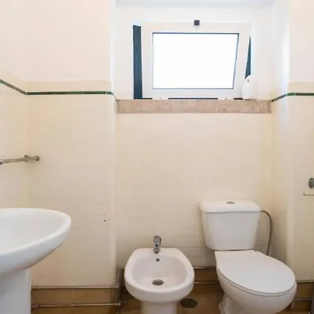 Brand New Fully Furnished Just 20 Meters From Anjos Metro Station - 3 * Lisboa